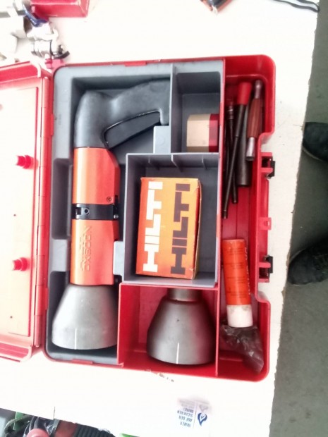 Hilti patronos szg bejv pisztoly DX 600 szg bet 