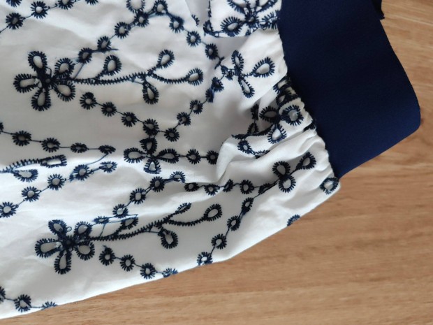 Hímzett pamut női szoknya S