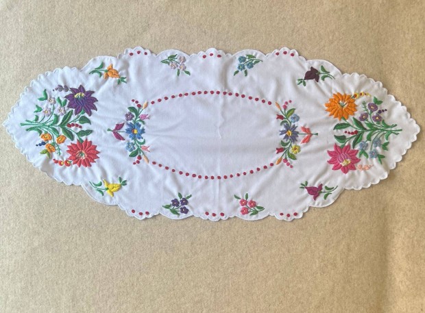 Hímzett terítő Kalocsai ovális futó 35x82 cm (rövidáru)