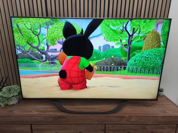 Hisense 140CM Uled. Qled, 120HZ, SMART WIFI LED TV. Fullarray!