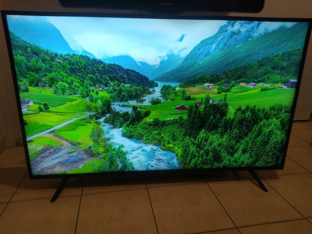 Hisense H55BE7000 139 cm-es Smart 4K televzi tvirnytval