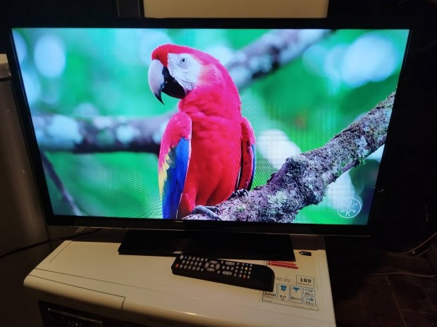 Hitachi 32HE2000 Wifi SMART Hd LED TV 82cm garancival szllts 