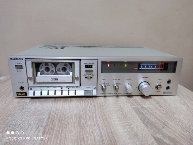 Hitachi D-75s tpus hifi magn deck .(1979)