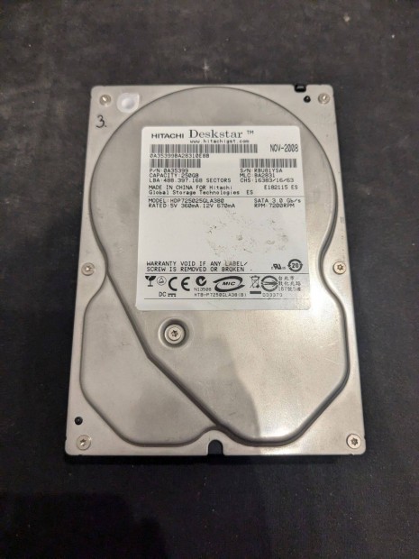 Hitachi Deskstar HDD merevlemez SATA 100/100 250 GB 3,5"