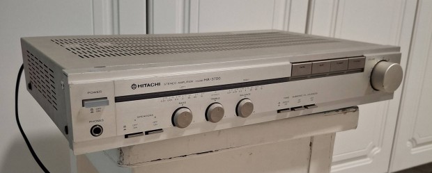 Hitachi HA-3700 Stere erst 