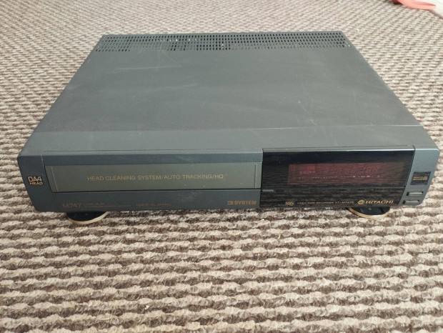 Hitachi M747 VCR VHS lejtsz Vide Recorder Vintage elad