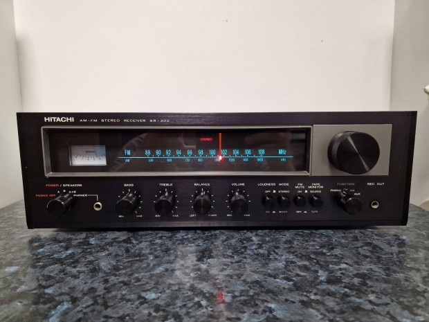 Hitachi Sr-302, gynyr vintage stereo receiver 