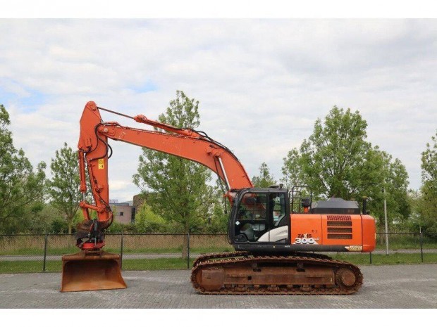 Hitachi Zx300 LC-6 / Rototilt / GPS / 10.636 üzemóra / Lízing