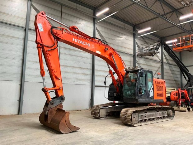 Hitachi Zx 225 US R LC-5 B / 12.009 zemra / Lzing 20%-tl