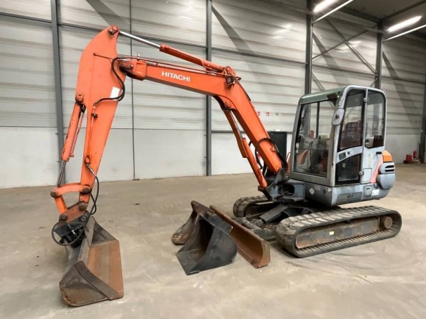 Hitachi Zx 50 / 3.558 h üzemóra / Lízing 20%-tól