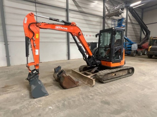 Hitachi Zx 55 U-5 A CLR / 2.371 h üzemóra / Lízing 20%-tól