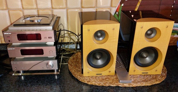 Hitachi mini hifi hibátlan, extra hangerő, gyönyörű állapot