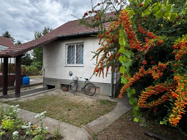 Hitelezhet� z�rtkerti h�tv�gi h�z Sziget�jfaluban