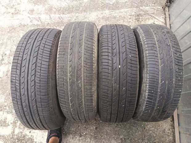 Hiunday I20 nyri kerekek 175/70r14