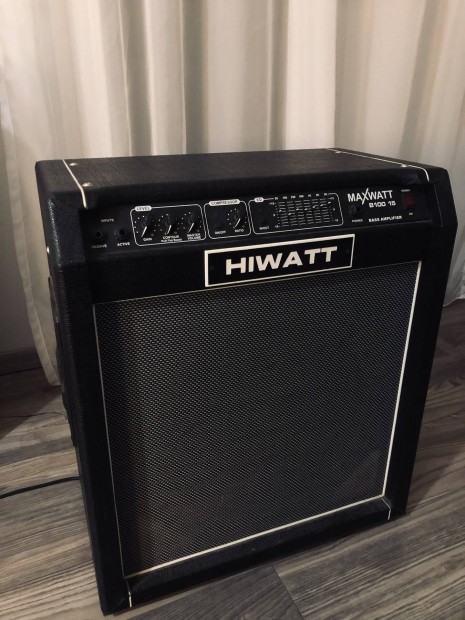 Hiwatt B100 basszusgitr kombo