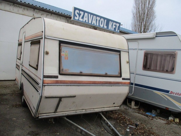 Hobby 420 lak�kocsi elad� telep�t�sre, Szavatol Kft V�c