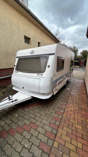 Hobby 450 lak�kocsi