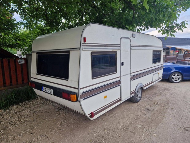 Hobby 535 lakokocsi zuhanyzó, friss műszaki (2027.05.22) szállitva is