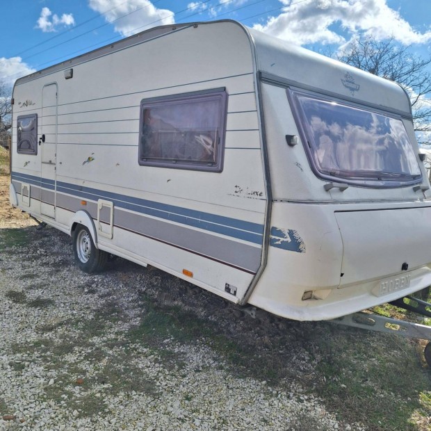 Hobby 540 lak�kocsi j� �llapotban elad� !