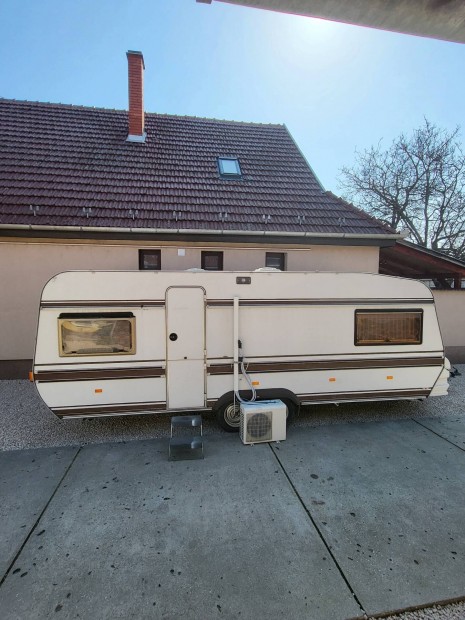 Hobby 92�vj kl�m�val el�s�torral telep�t�sre. 