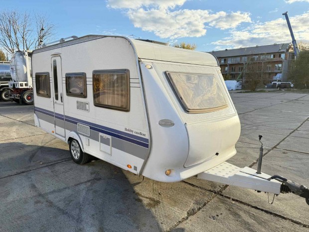 Hobby Excellent 450 lak�kocsi friss magyar m�szakival