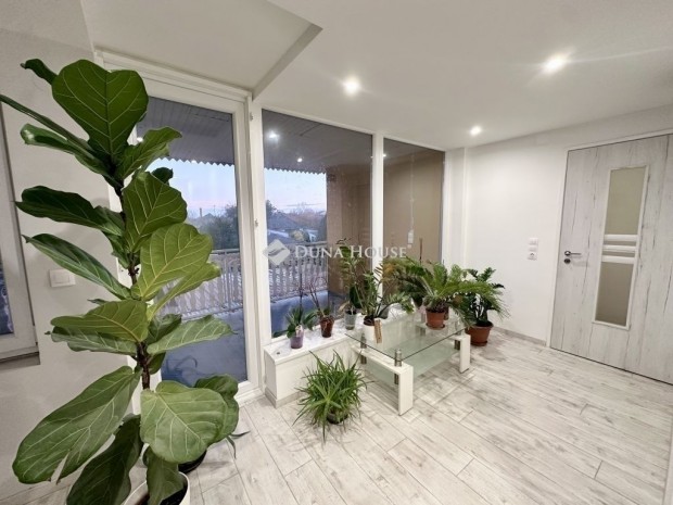 H�dmez�v�s�rhelyi elad� 189 nm-es h�z