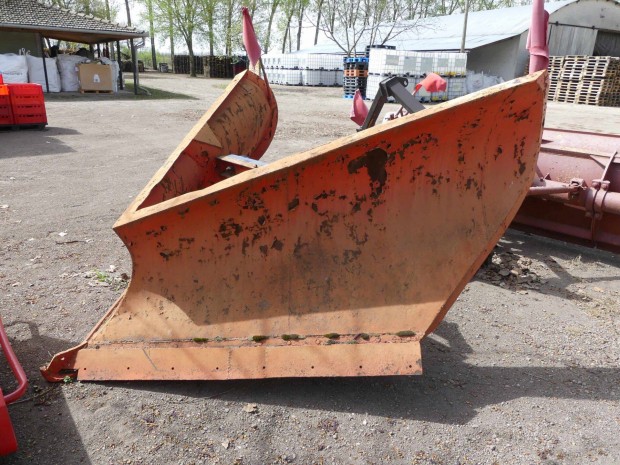 Heke V alak, nyit, elre szerelhet