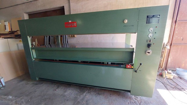 H�fer h�pr�s furn�rpr�s