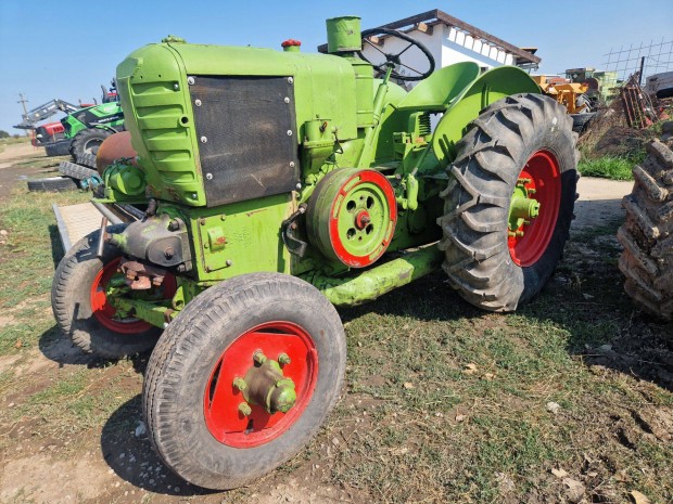 Hoffer traktor