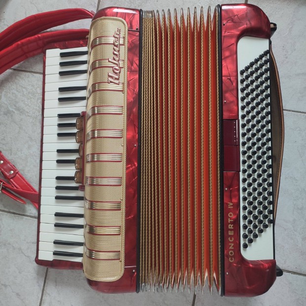 Hohner 120-as tangharmonika, jszer