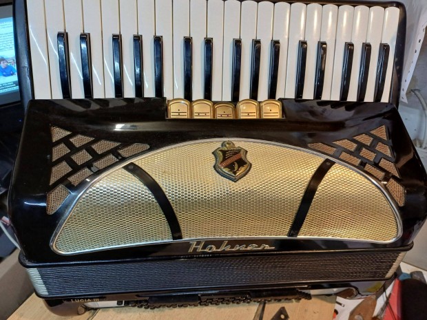 Hohner Lucia III harmonika