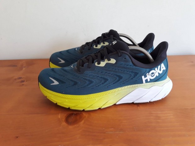 Hoka Arahi 6 cipő 43 1/3 futócipő 43-as