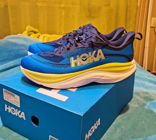 Hoka Skyflow 