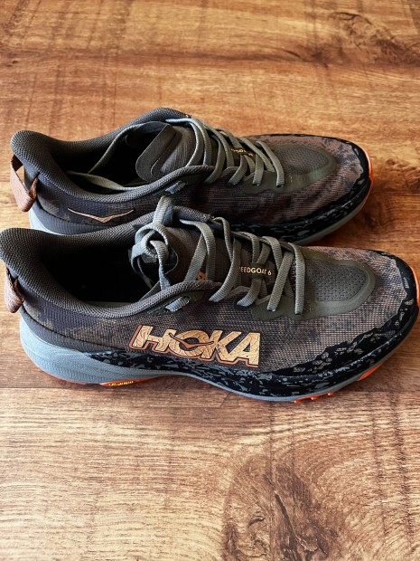 Hoka Speedgoat 6