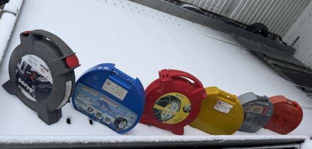 H�l�nc t�bb m�retben