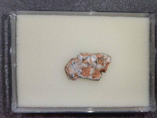 Holdi meteorit vgvgs, Lunar breccia 2,74 gramm