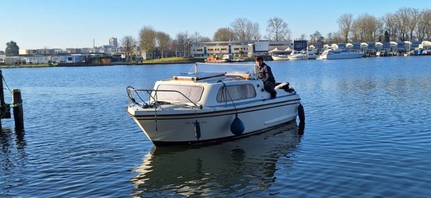 Holland Waterland 600-as , 15 - les Diesel motorral