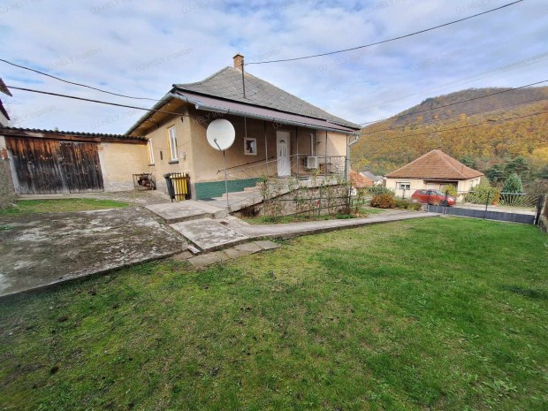 Holl�h�z�n, 3 szob�s csal�di h�z elad�!