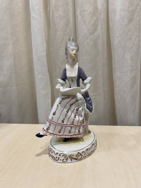 Hollhzi figurlis porceln - Barokk hlgy kottval