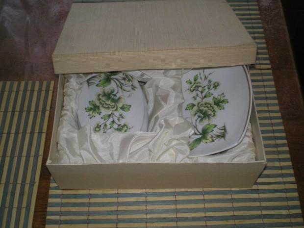 Hollhzi porceln 2 darabos szett doboz s tl dobozban r/szett