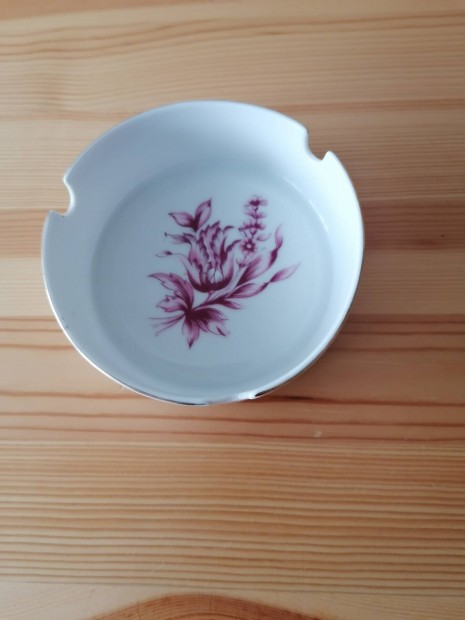 Hollóházi porcelán hamutál