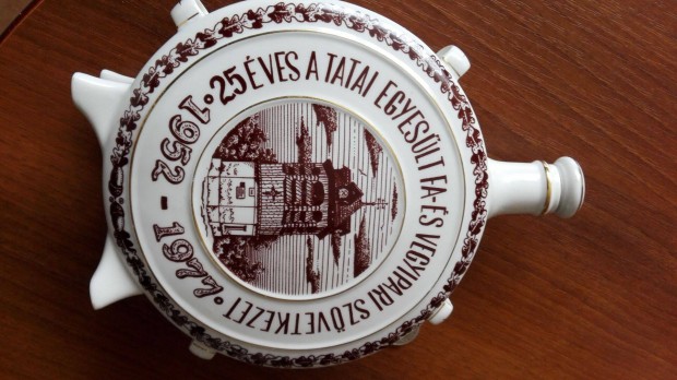 Hollhzi porceln kulacs Tatai Jubileumi 1952-1977