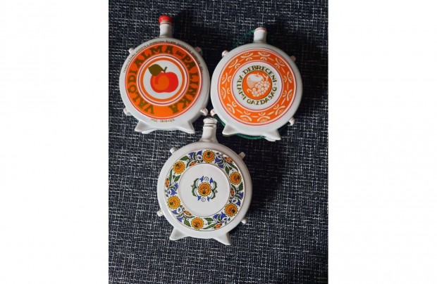 Hollóházi porcelán kulacs /3db./ eladó!