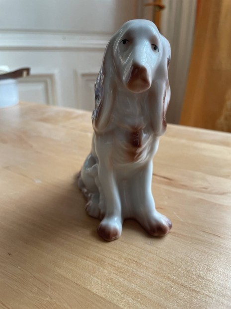 Hollhzi porceln kutya szobor