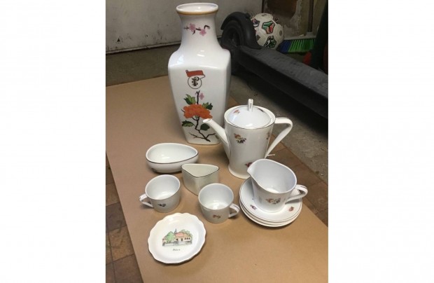 Hollhzi porcelnok s egybb porcelnok