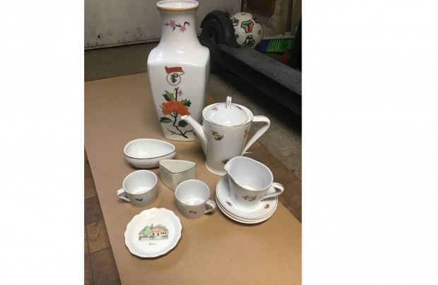 Hollhzi porcelnok s egybb porcelnok