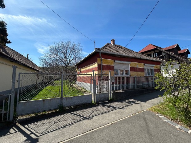 Hollókő Kossuth út 12 családi ház tulajdonostól eladó