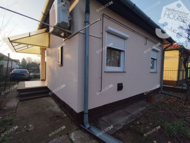 Holt-Tisz�t�l p�r m�terre RETRO nyaral� elad� !