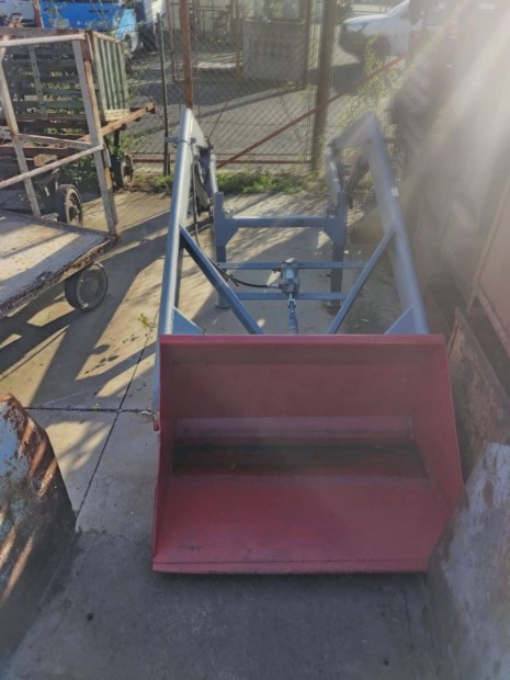 Homlokrakd MTZ trakorhoz