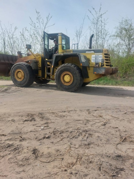 Homlokrakod komatsu wa470, mtz,traktor 